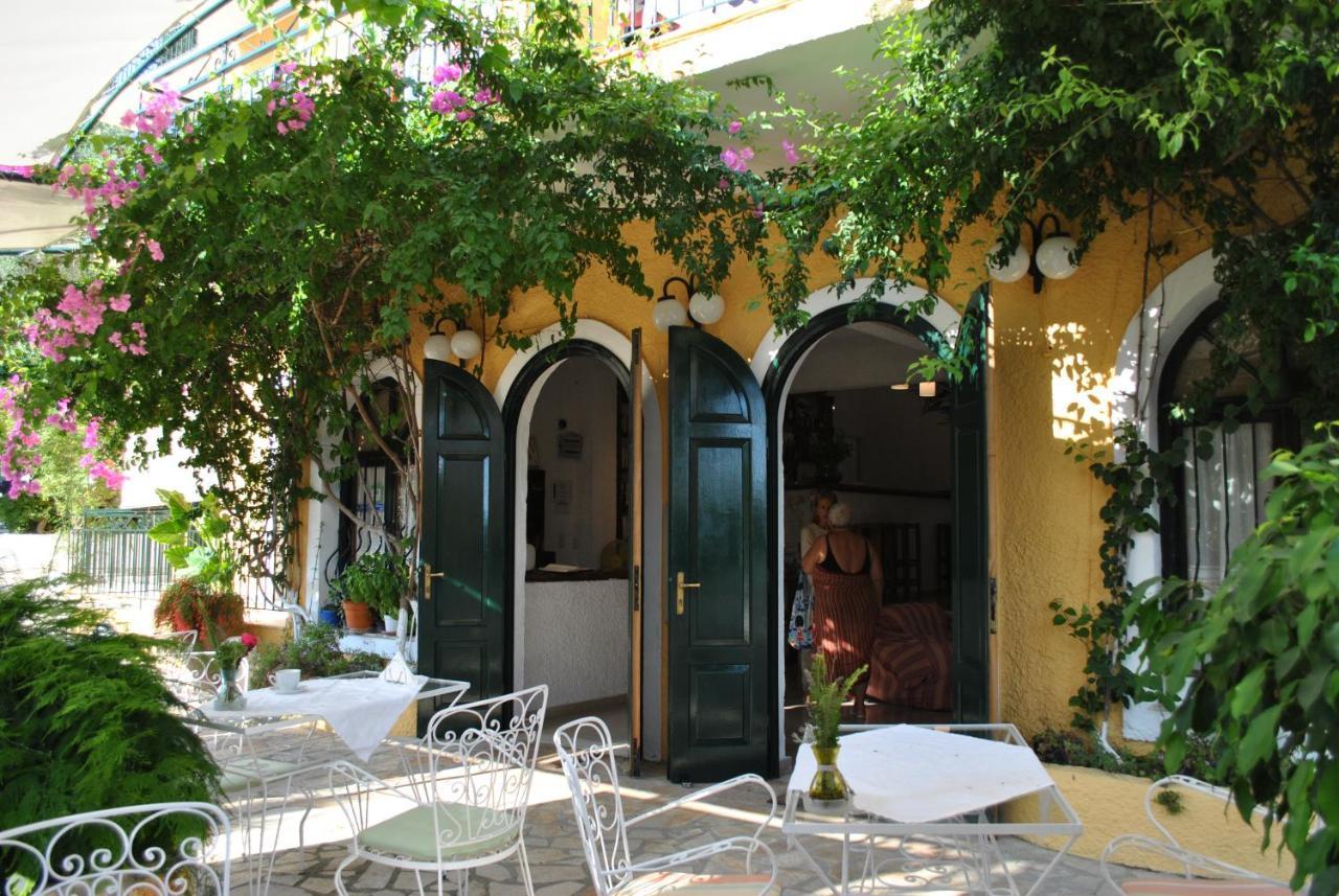 Hotel Helios Splendid Mpoukaris Esterno foto